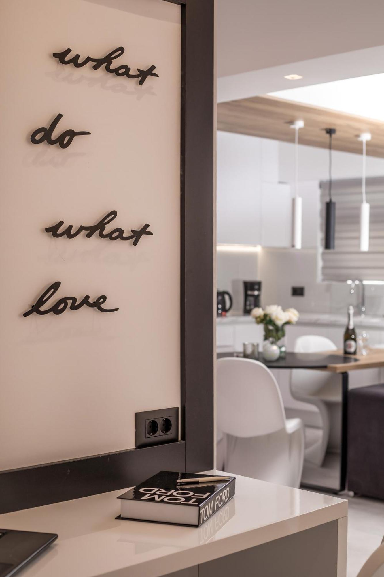 Rhodes Diamond Luxury Flat In The Heart Of Town Appartement Rhodes City Buitenkant foto
